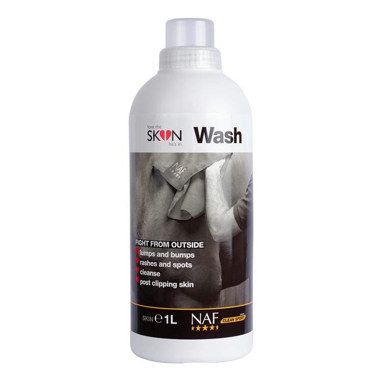 NAF Love The SKIN He&#039;s In Skin Wash with Free NAF Deep Cleansing Towel image 1